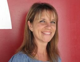 [Portrait photo] Sandrine Lagrange